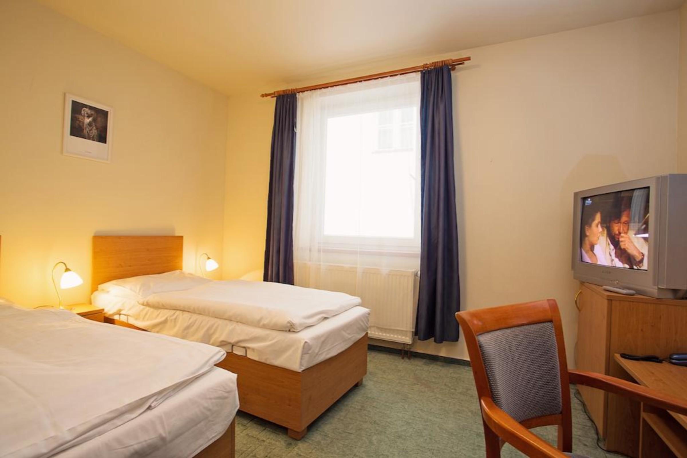 Hotel Brixen Prague Exterior photo
