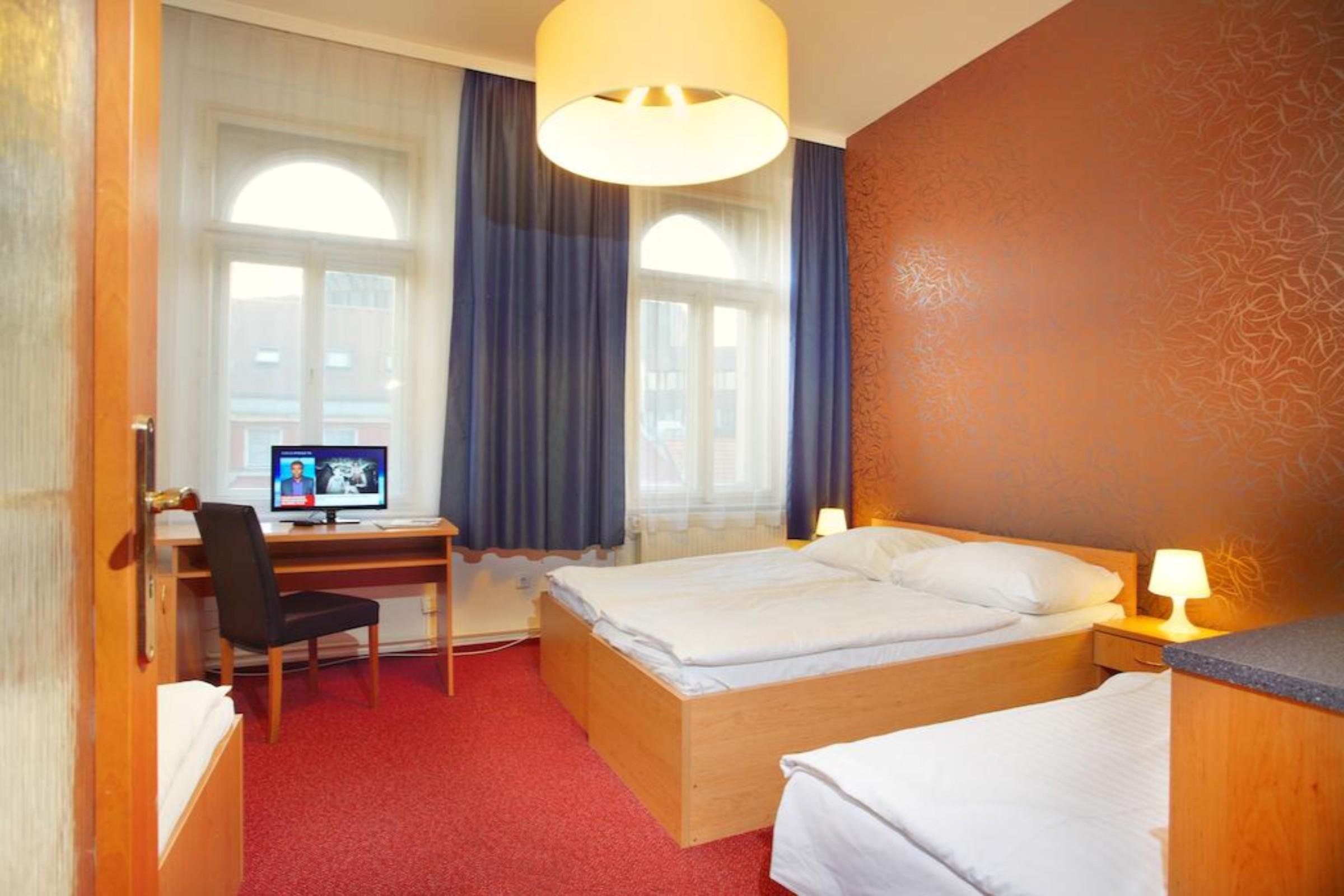 Hotel Brixen Prague Exterior photo