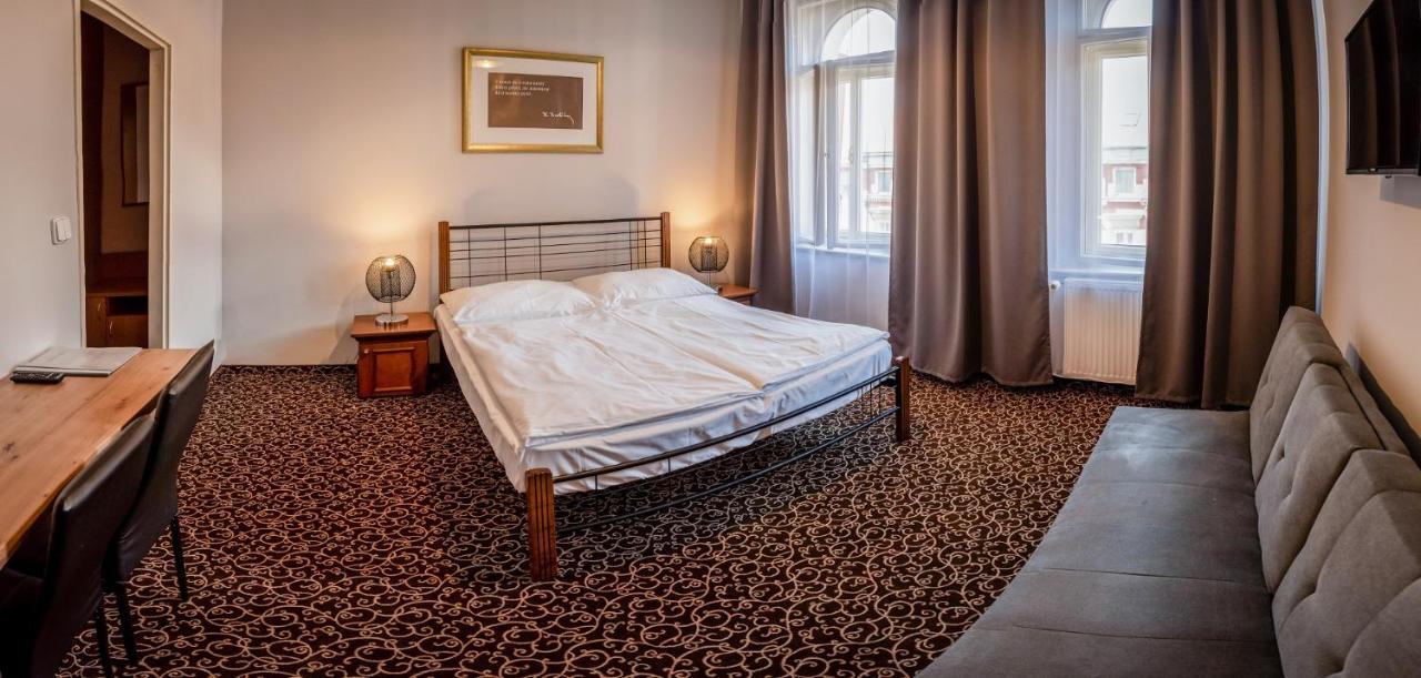Hotel Brixen Prague Exterior photo
