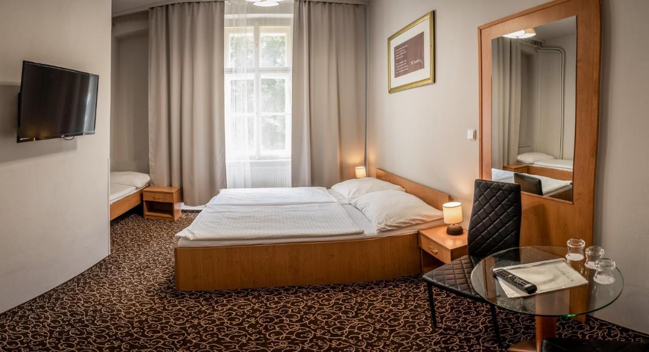 Hotel Brixen Prague Exterior photo